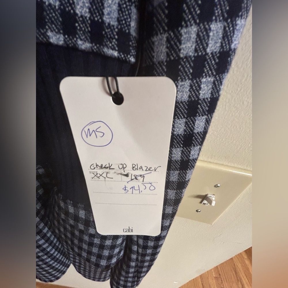 Cabi Check Up Blazer -Size XL and XXL - Picture 5 of 6